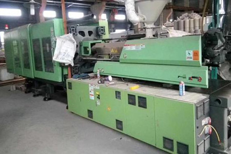 果筐注塑機(jī)廠家報價應(yīng)注意哪些問題？重點關(guān)注這9點！