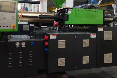 塑料注塑機(jī)的輔助設(shè)備有哪些？京瓊介紹！