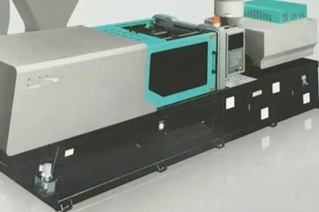 塑料注塑機的輔助設(shè)備有哪些？京瓊介紹！